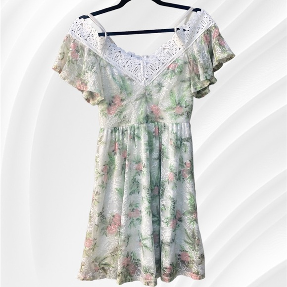 Disney Princess juniors xs - Picture 2 of 4